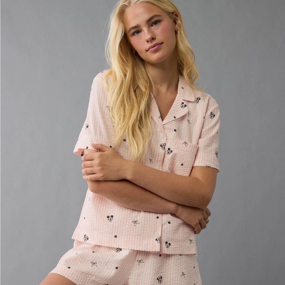 American Eagle Disney Pink and white Women's Pajama Set
